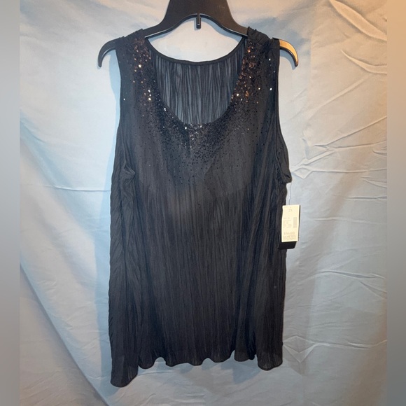 Sparkly dressy tank top - Picture 7 of 11